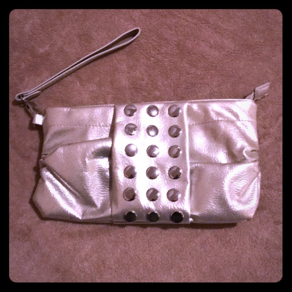 Steve Madden wristlet